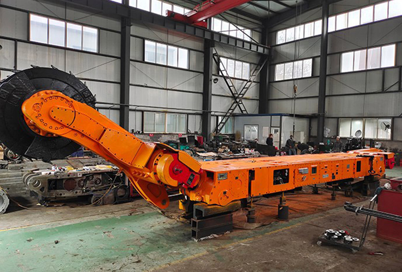 MG300-780-WD型急傾斜采煤機(jī)(QXA) MG300-780-WD型急傾斜采煤機(jī)(QXA)